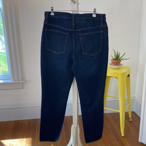 J. Crew High-Waisted Vintage Straight Jean in Boiler Wash - Picture 10 of 13